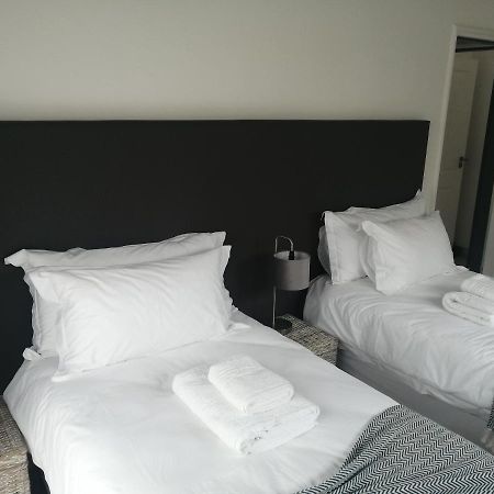 Appartamento Waterfront Estate Self Catering F10 Swakopmund Esterno foto