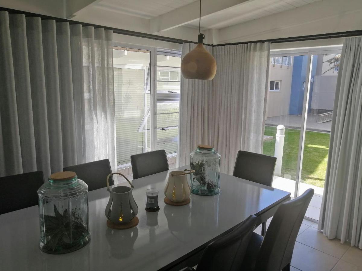 Appartamento Waterfront Estate Self Catering F10 Swakopmund Esterno foto