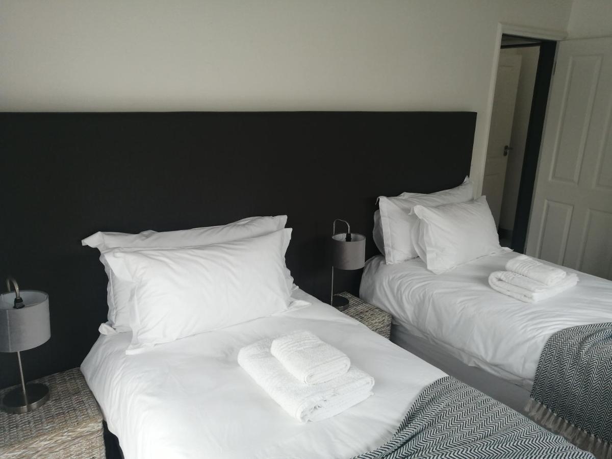 Appartamento Waterfront Estate Self Catering F10 Swakopmund Esterno foto