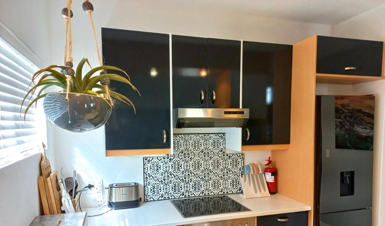 Appartamento Waterfront Estate Self Catering F10 Swakopmund Esterno foto